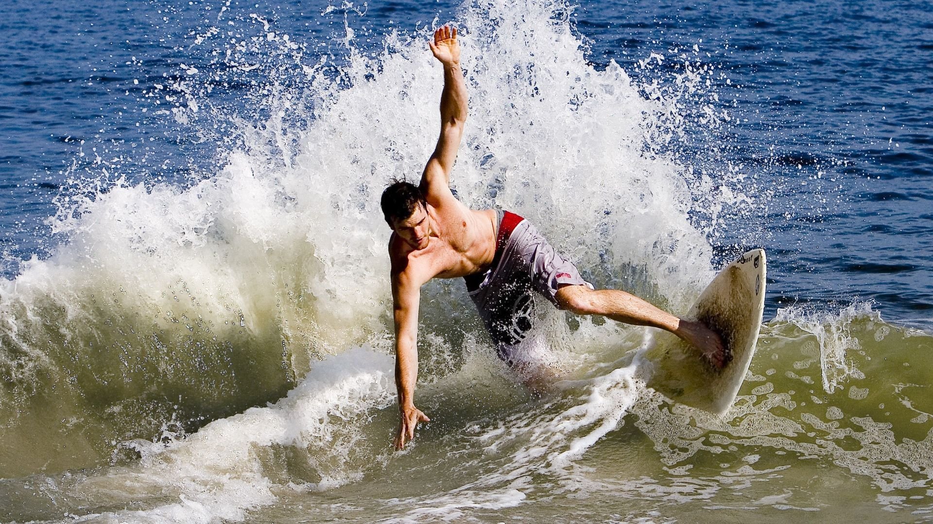 开云体育APP下载-健身与冥想结合，提升练习效果，冥想和运动先做那样